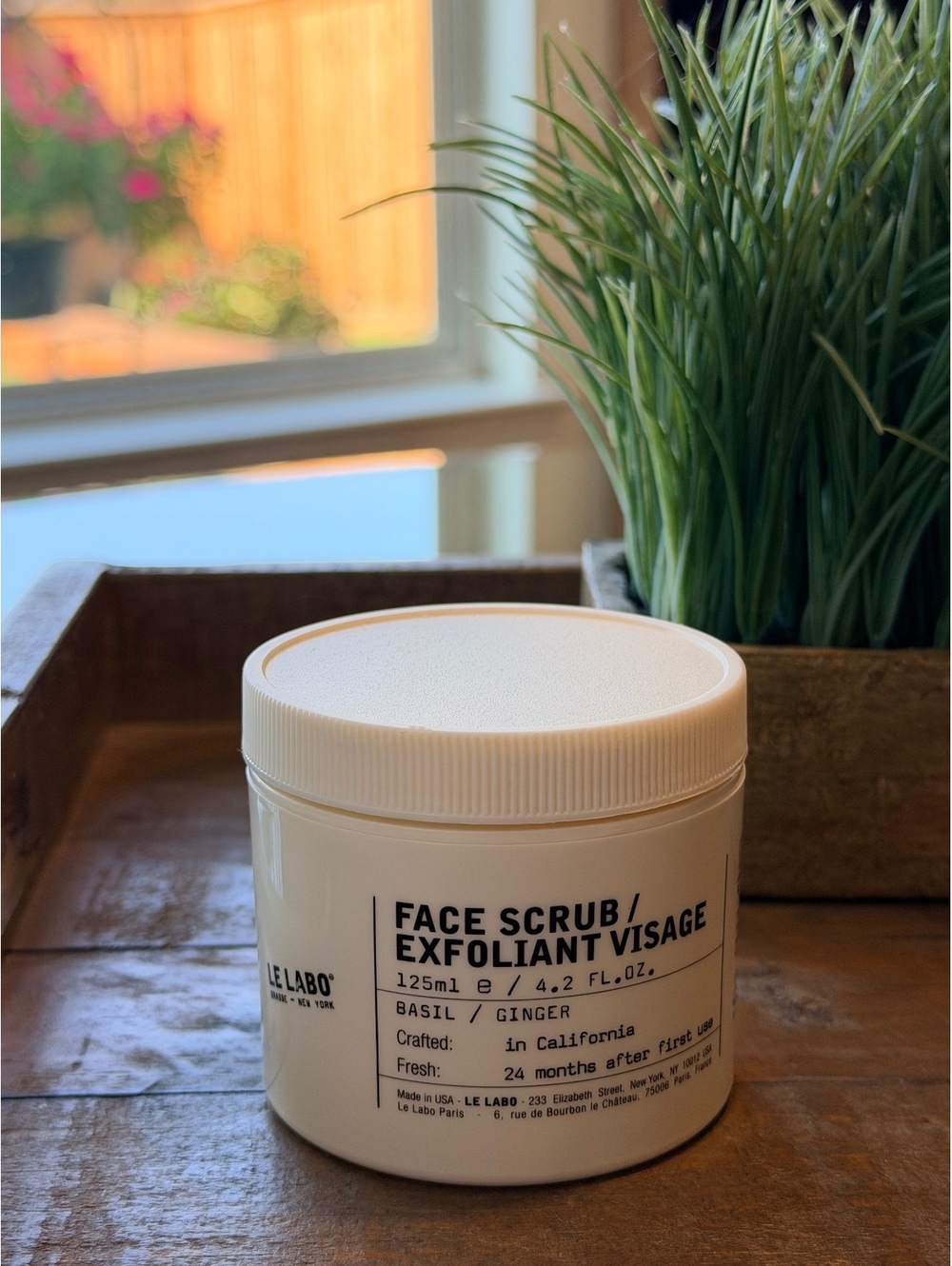 Le Labo Face Scrub Exfoliant Visage Basil Ginger 125ml / 4.2 oz Exfoliant $65